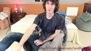 Wolfiekitty  12-11-2021